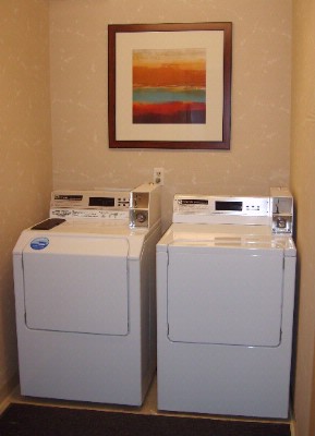 Homewood Suites by Hilton Seattle Convention Cente - Guest Laundry Is Available For $1.50 Per Load