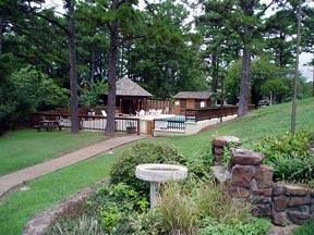 Swiss Holiday Resort / Rodeway Inn - 