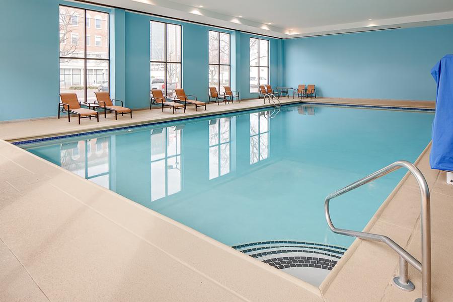 Hampton Inn Downtown Louisville - 