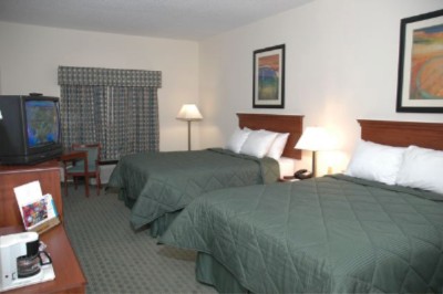 Comfort Inn Memphis - Our Double Queen Room