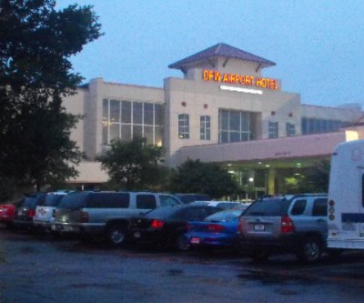 Ramada Dfw Airport South - Presidential Suite