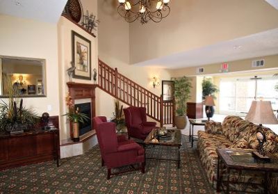 Grandstay Residential Suites Hotel - 