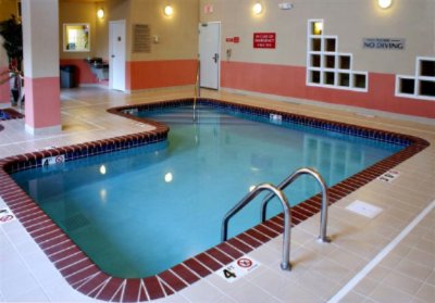 Grandstay Residential Suites & Hotel - 