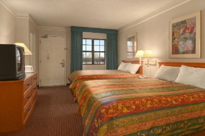 Spacious Double Queen Guest Rooms