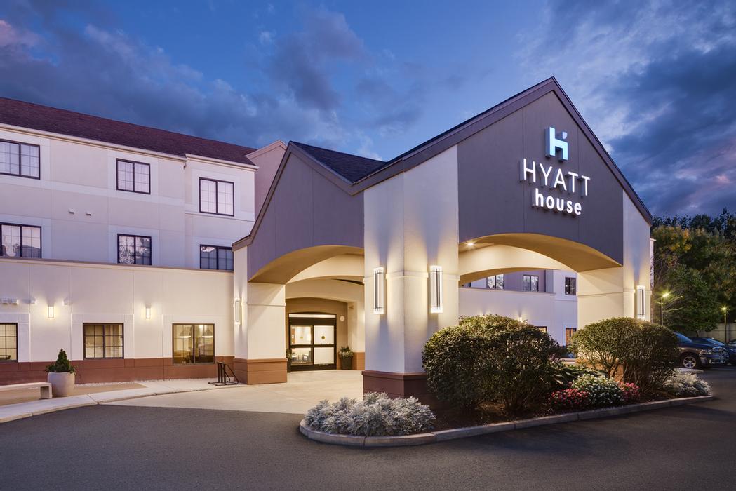 Hyatt Summerfield Suites Waltham Image