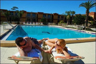 Sparkling Pool