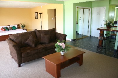 Deluxe Suite