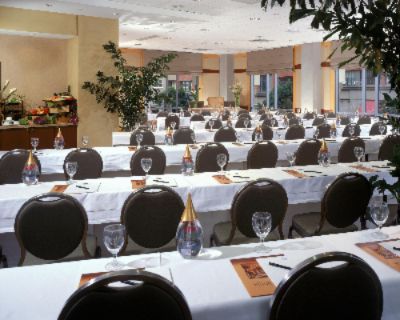 Santa Rosa Meeting Room