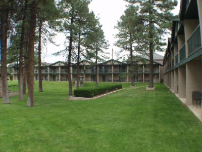 Best Western Payson Inn - Area Of Our Beautiful Grounds