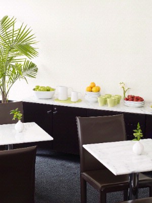 The Andrew Hotel - Breakfast Room