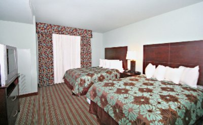 Holiday Inn Hotel & Suites Gateway - Guest Room With Two Queen Beds