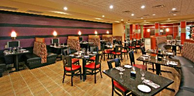 Holiday Inn Hotel & Suites Gateway - Bistro 515 Located Inside Holiday Inn Hotel & Suites Gateway