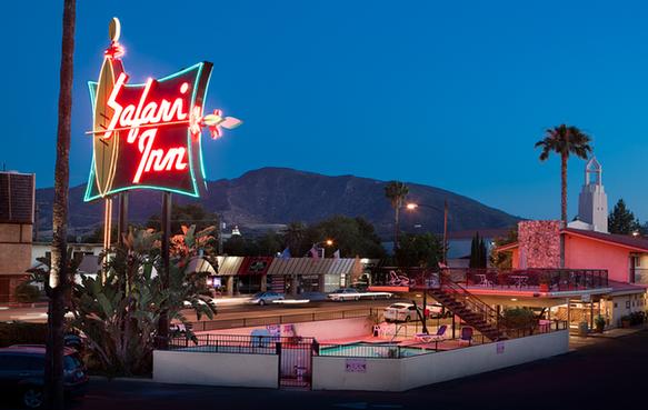SAFARI INN