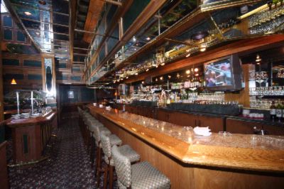 Radisson Hotel Research Triangle Park - Have A Meal Or A Drink In The Quorum Lounge