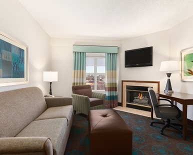 Hampton Inn & Suites - King Bedded Room