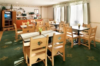 Country Inn & Suites Albuquerque - 