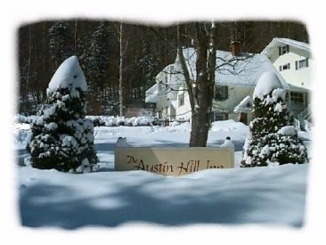 Austin Hill Inn - Close To Everything But Away From It All