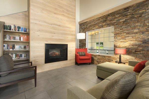 Country Inn - Hotel Lobby