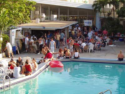 The Creek - Pool