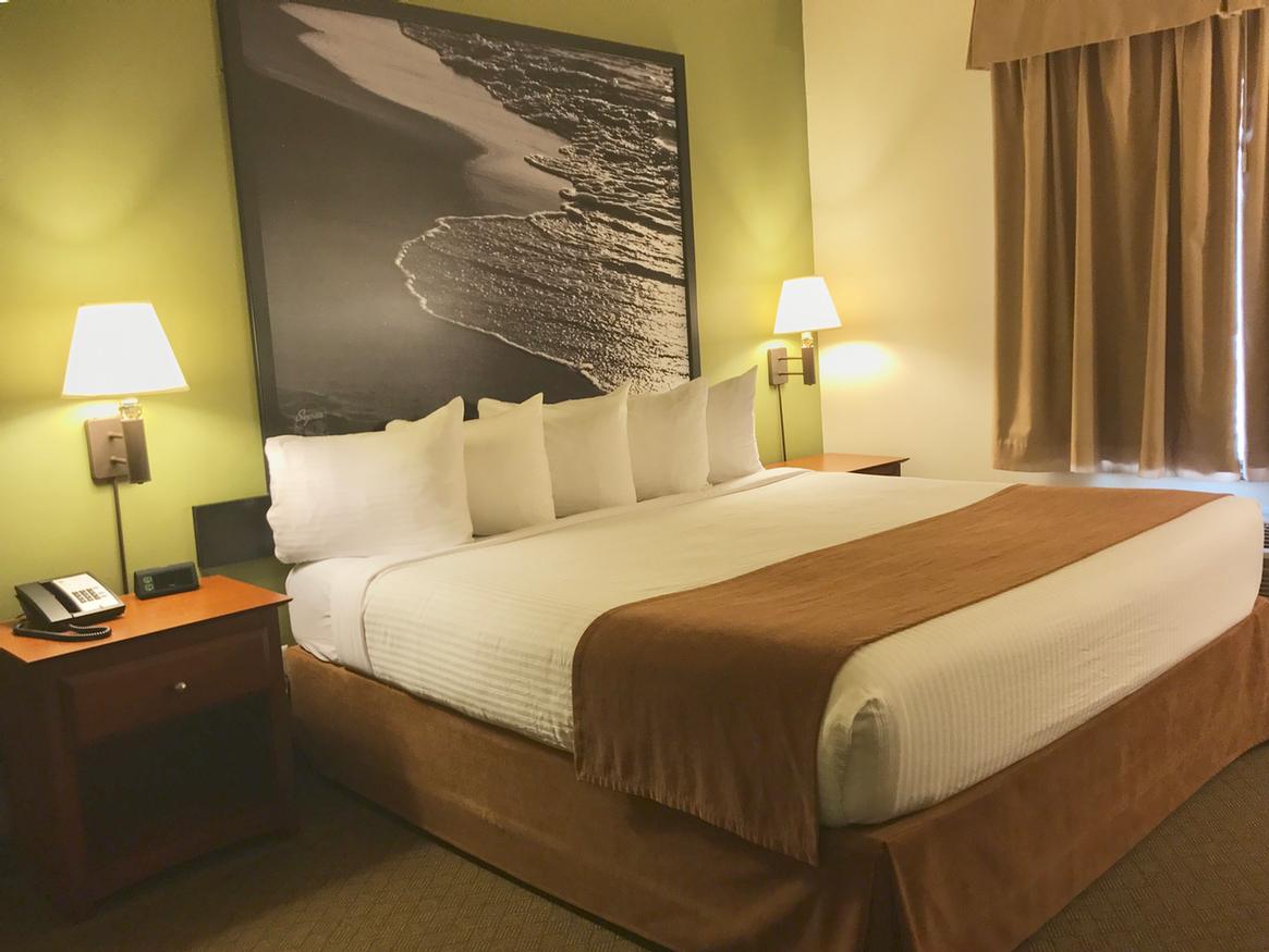 Standard Bedroom One King