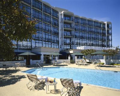 Park Plaza Hotel - 