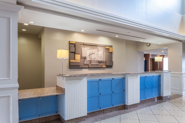 Holiday Inn Express Hauppauge - 