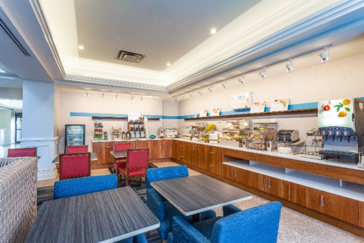 Holiday Inn Express Hauppauge - 