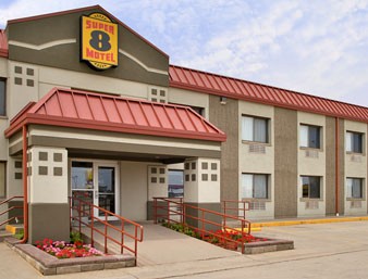 Super 8 Motel - 