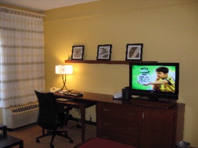 Courtyard by Marriott Dallas - 