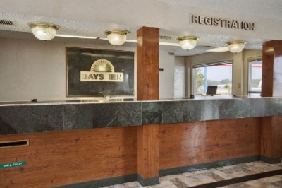 Days Inn Texas Stadium - Lobby