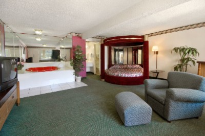 Days Inn Texas Stadium - Jacuzzi Suite