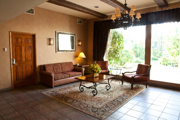 Mission Valley Resort - Lobby