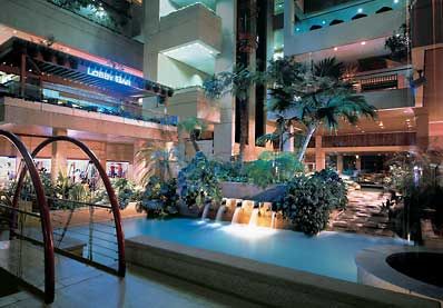 Hyatt Regency San Antonio - 16 Story Garden Atrium