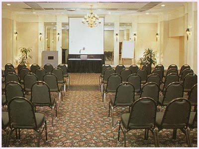 Ramada at Rochelle Park - 