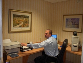 Monte Carlo Inn Vaughan Suites - 24 Hrs Business Centre