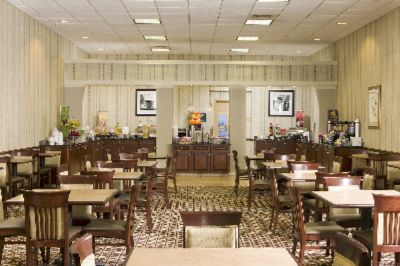 Make It Hampton Complimentary Hot Breakfast Buffet