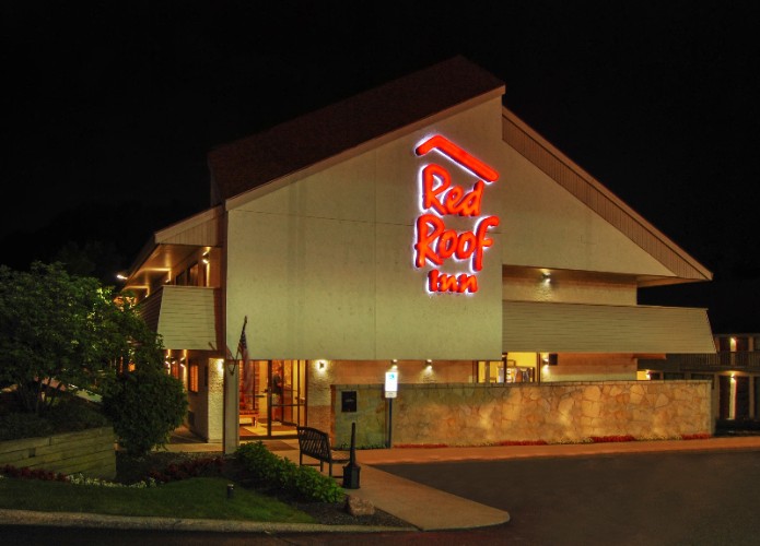 Taylor Red Roof Inn - Room