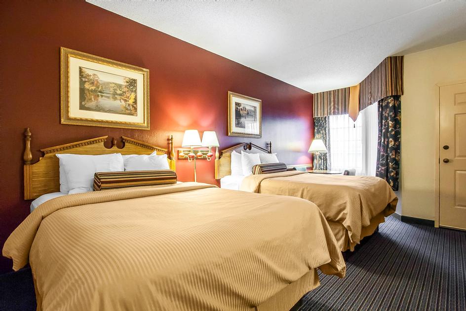 Branson Clarion Hotel & Conference Center - Clarion Hotel & Conference Center