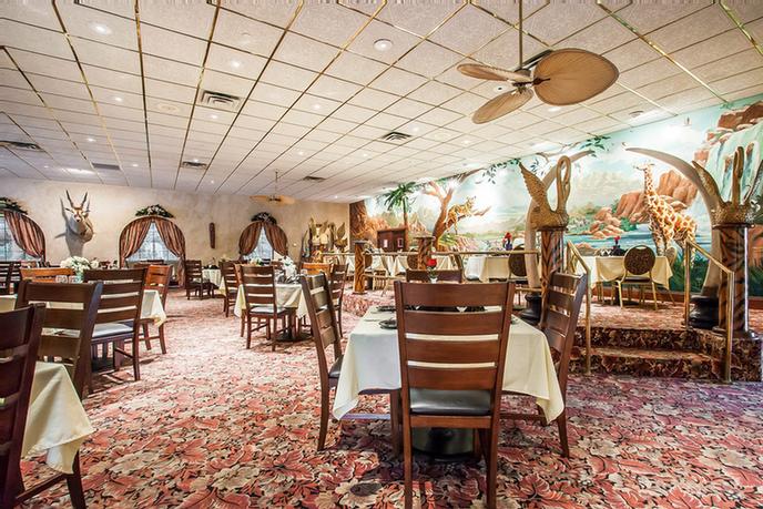 Branson Clarion Hotel & Conference Center - Oasis Lounge