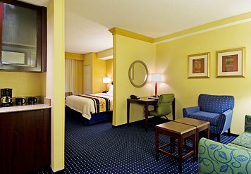 Springhill Suites Longmont - Springhill Suites Studio Suite