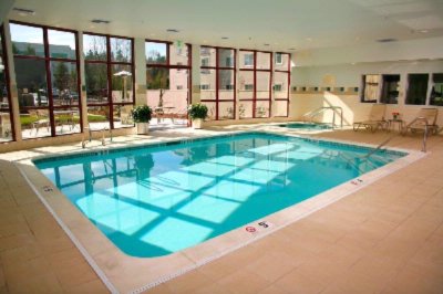 Courtyard by Marriott Seattle Kirkland - Indoor Pool And Spa