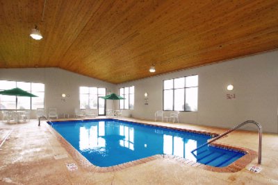 Best Western Chelsea Inn & Suites - Swimming Pool