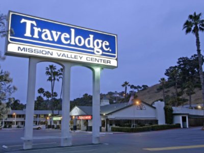 Mission Valley Travelodge - Lobby Building And Sign