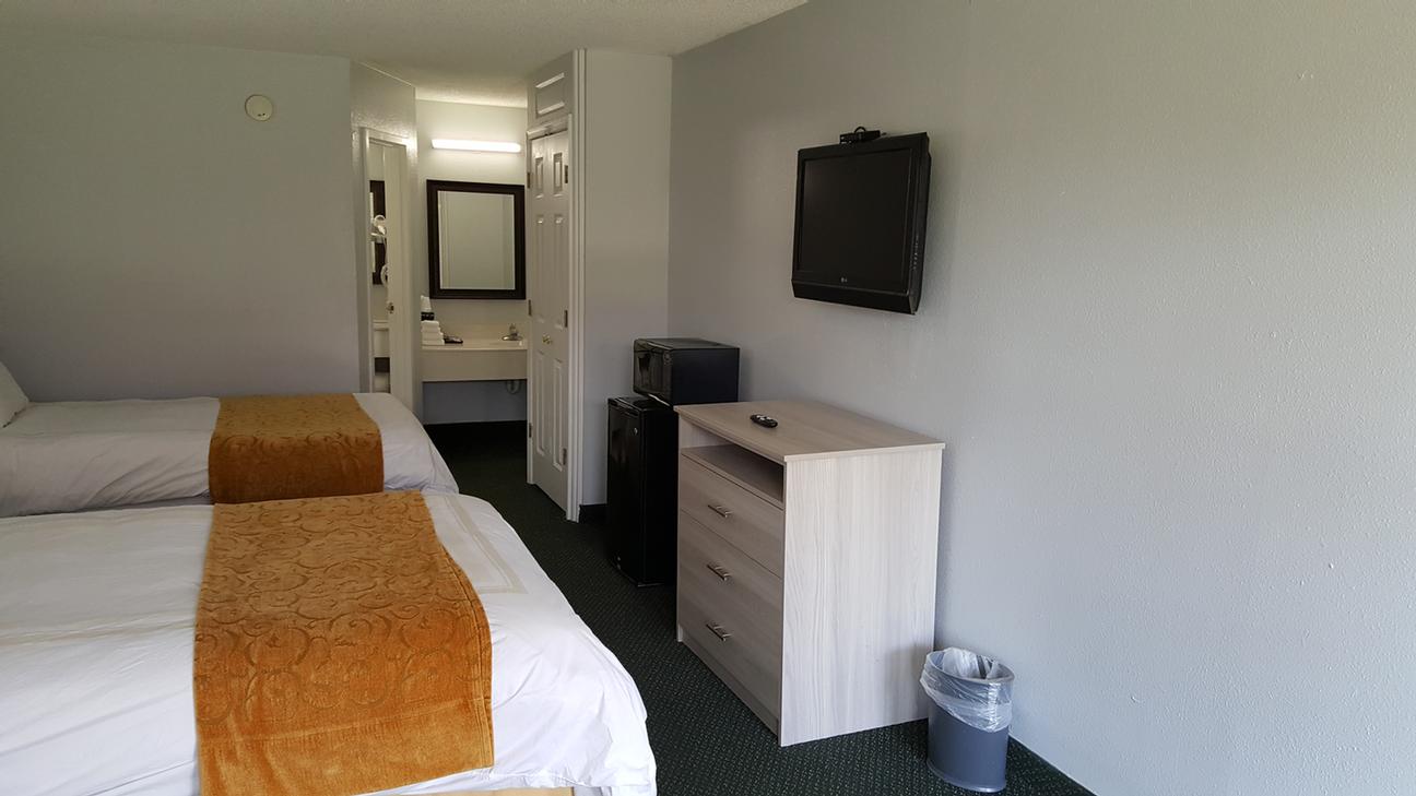 Americas Best Value Inn - 