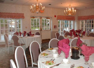 Garden Room Holding Up To 50 People For Banquets And Meetings