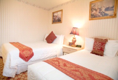 Howard Johnson Flushing No 16485 - Room 4