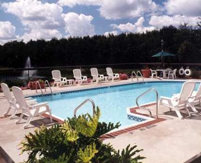 Hampton Inn I 265 - 