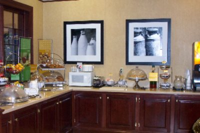 Hampton Inn I 265 - 