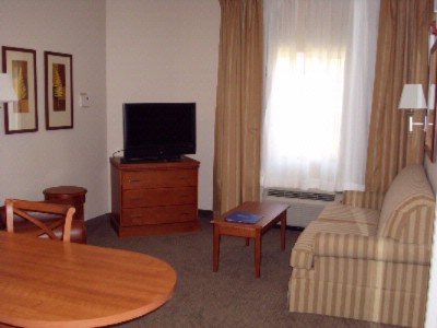 Candlewood Suites Shreveport - Living Space Of One Bed Suite