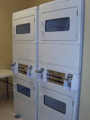Candlewood Suites Shreveport - Guest Laundry / Dryers